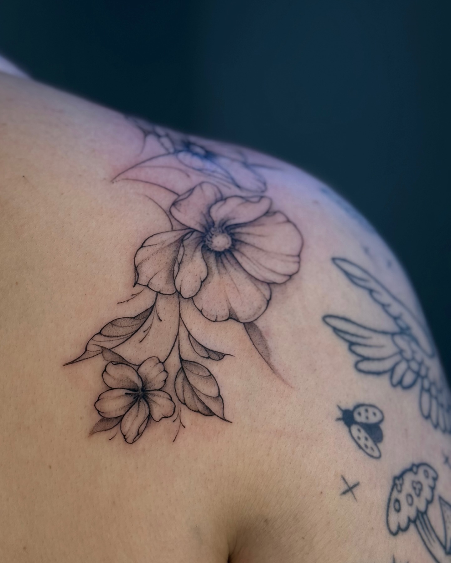 Tattoo by @yourdarkstory — black_and_grey