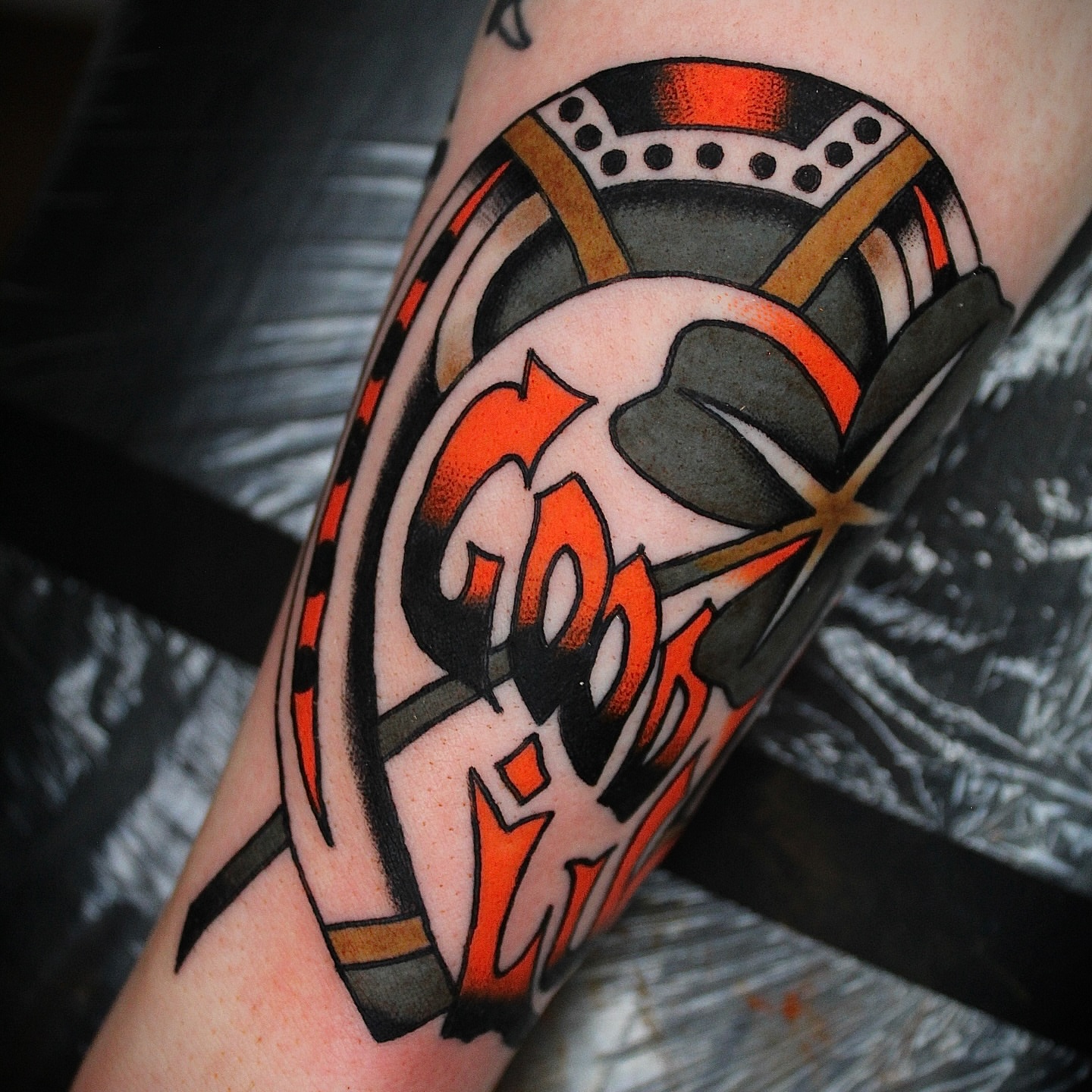Tattoo by @dustinstemen โ american_traditional