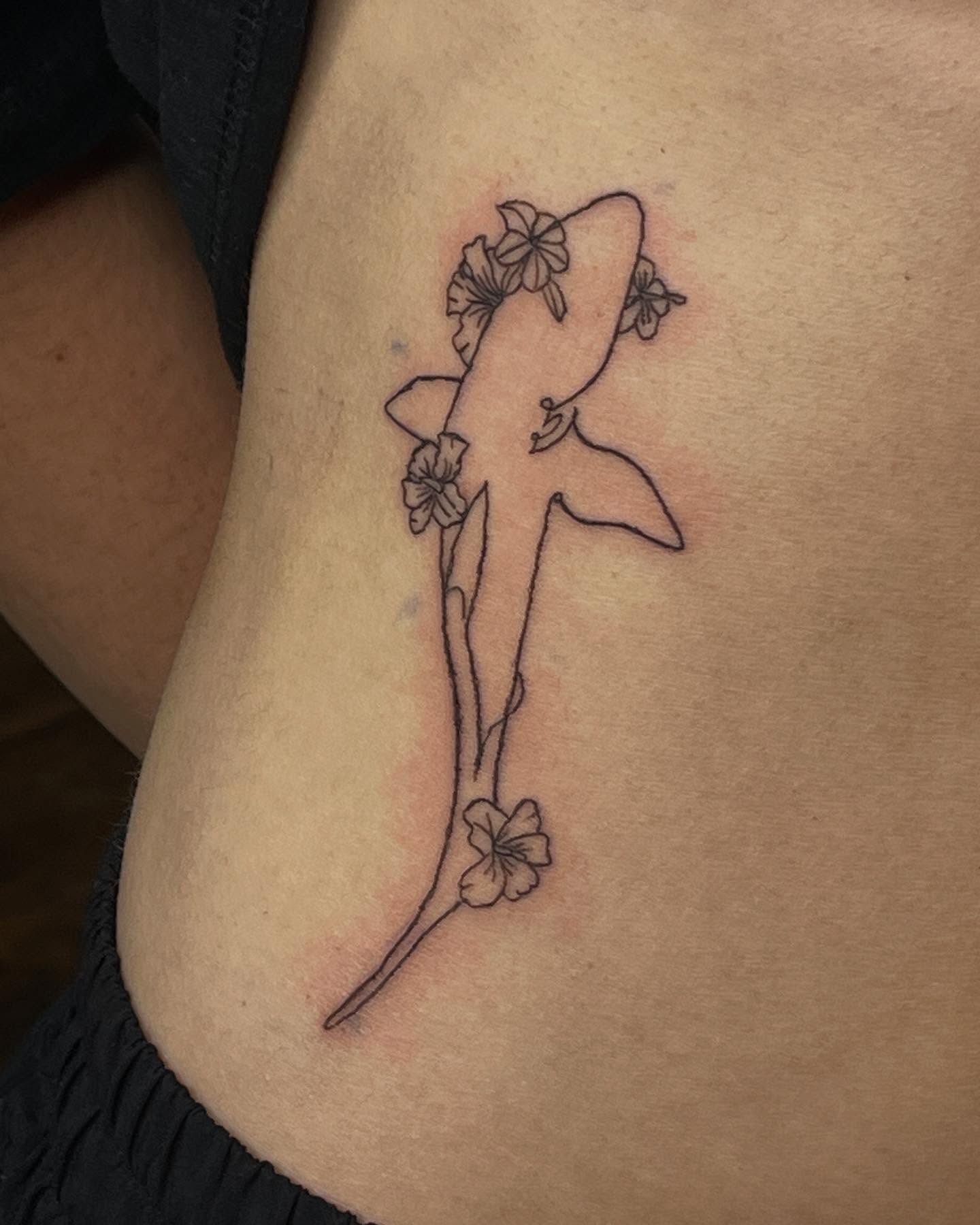 Shark with flowers black and grey tattoo on the thigh by destiny🌞