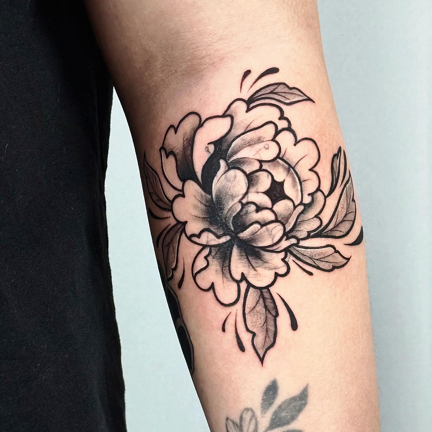 Tattoo by @yun.maeng_ttt — black_and_grey