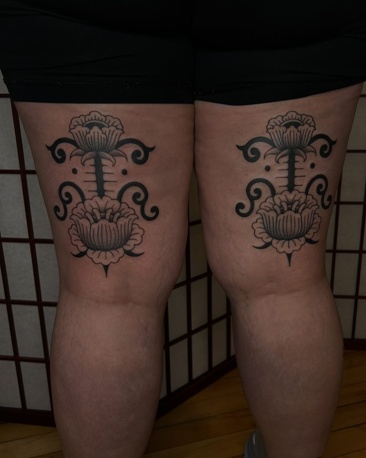 Lotus flower black and grey tattoo on the thigh by ☻ darby robertson ☻