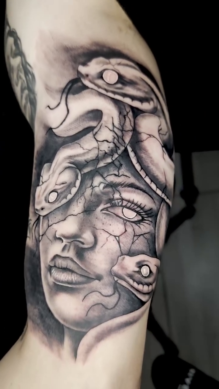 Tattoo by @alfontattoo_ink — black_and_grey, realism