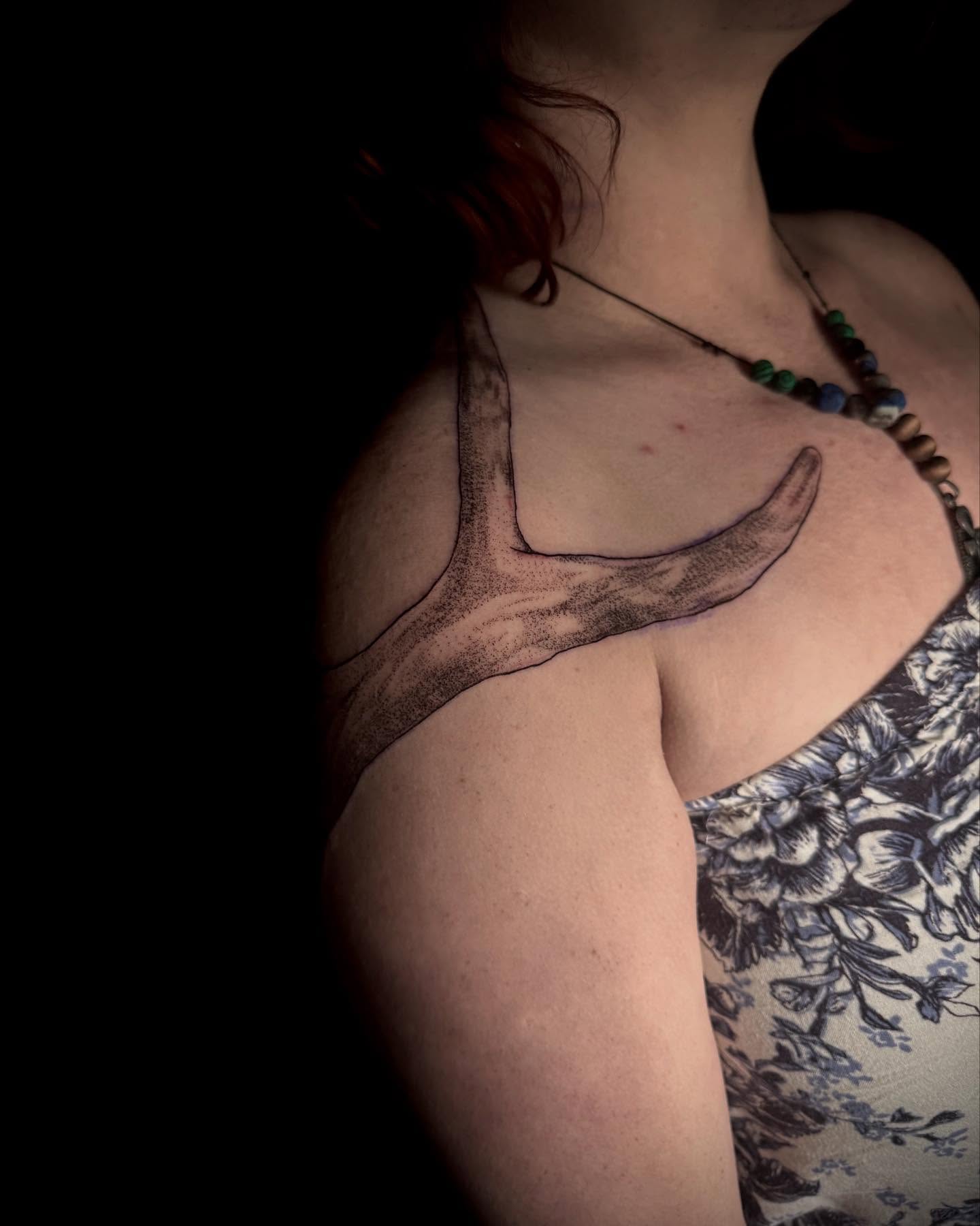 Tattoo by @oneinkedangel — dotwork