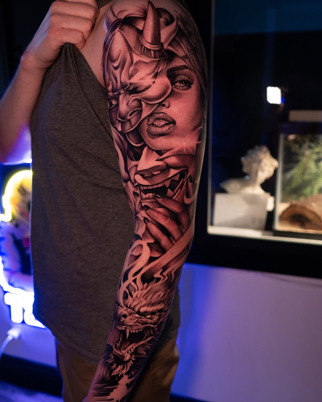 Japanese tattoo on the forearm by Apolo