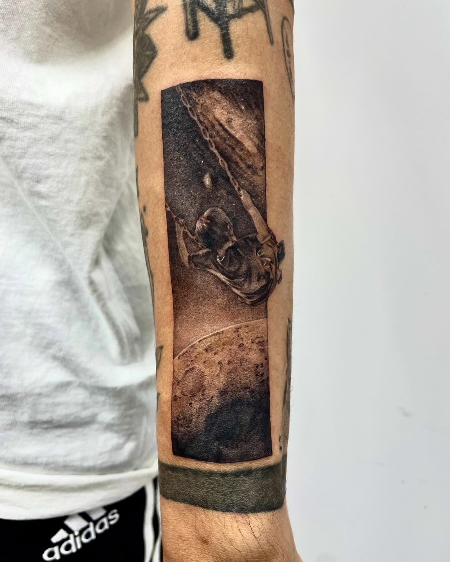 Tattoo by @arthoitam — realism