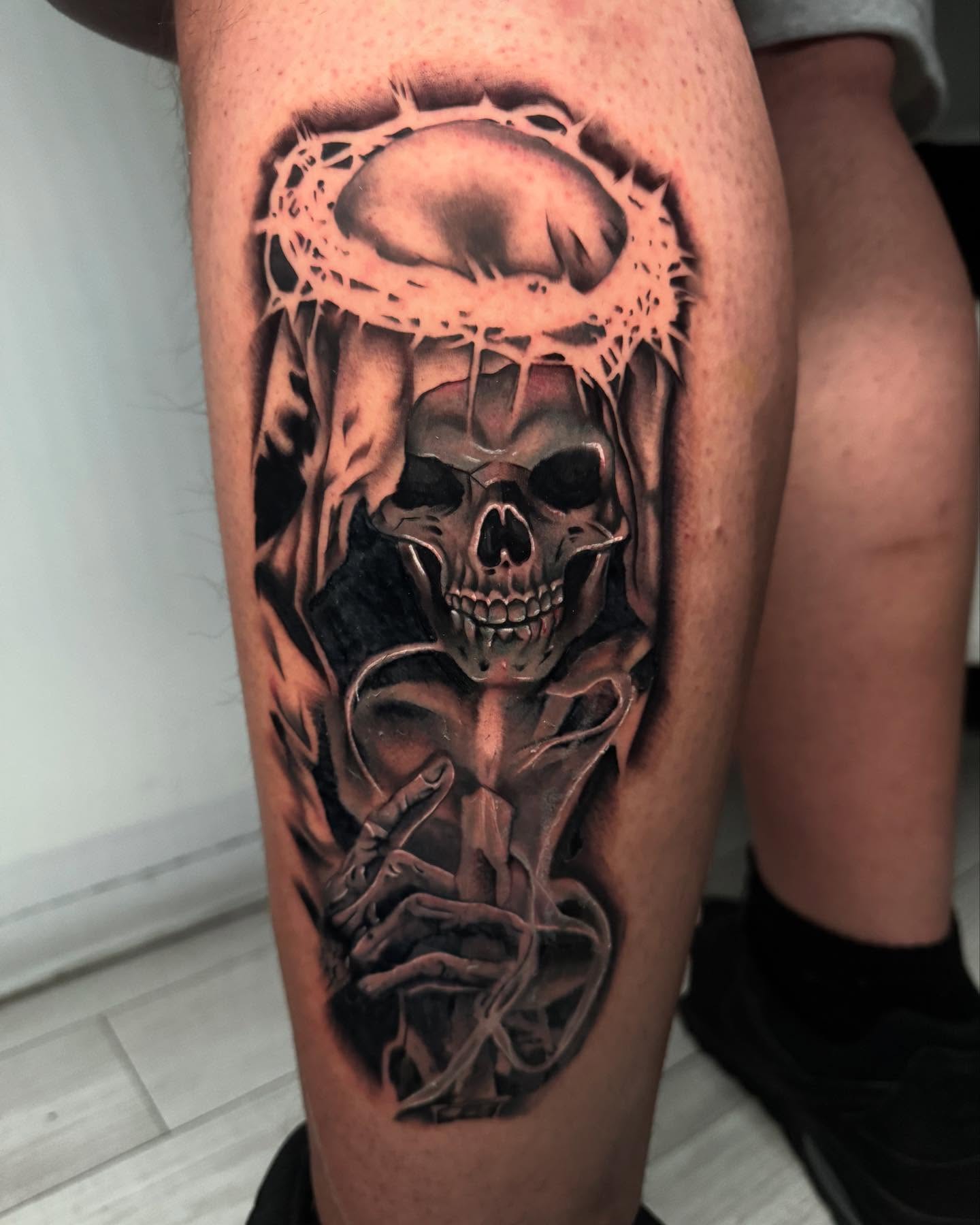 Tattoo by @payasoink402 — dark_realism