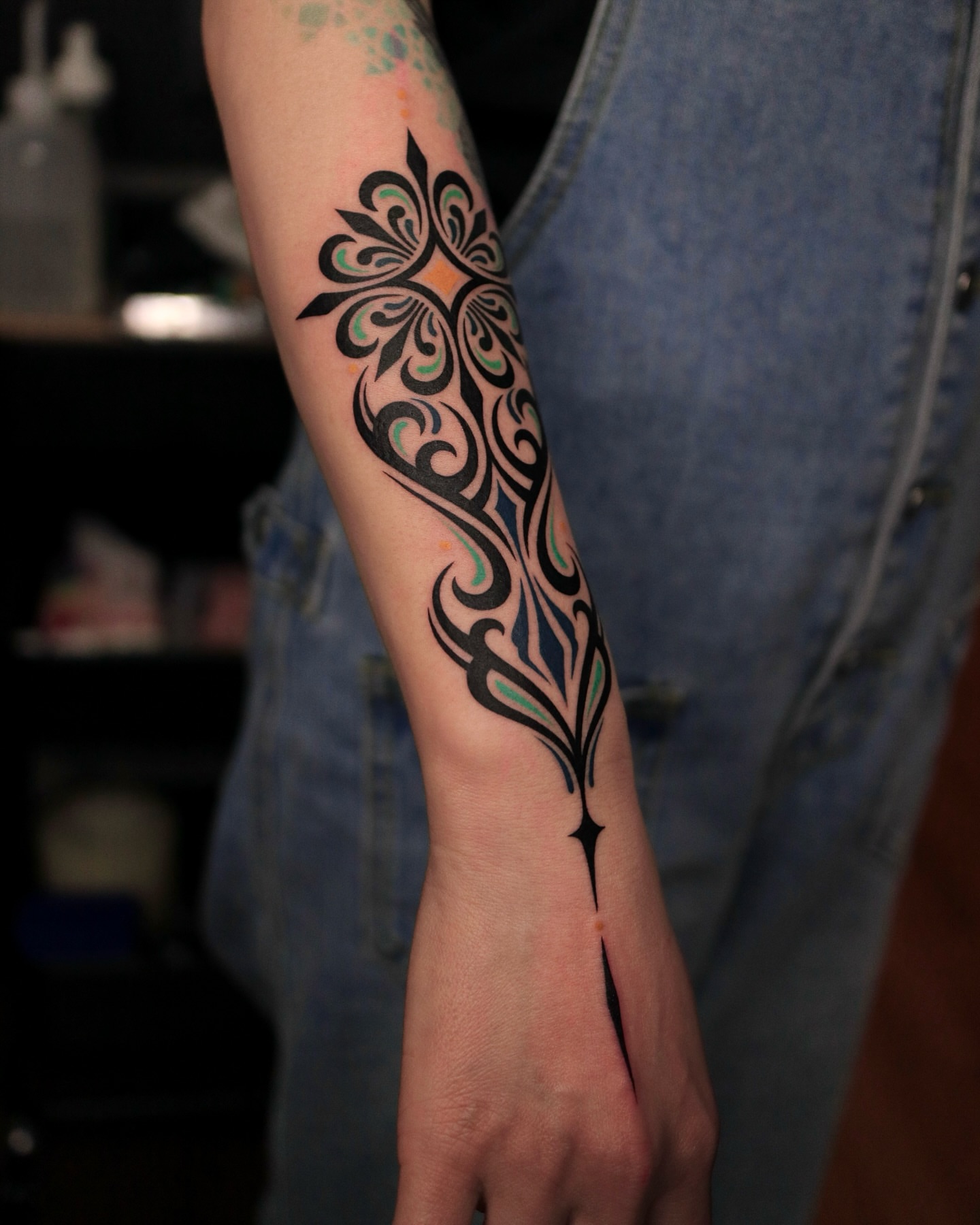 Tribal pattern tribal tattoo on the forearm by Seoul tattoo
