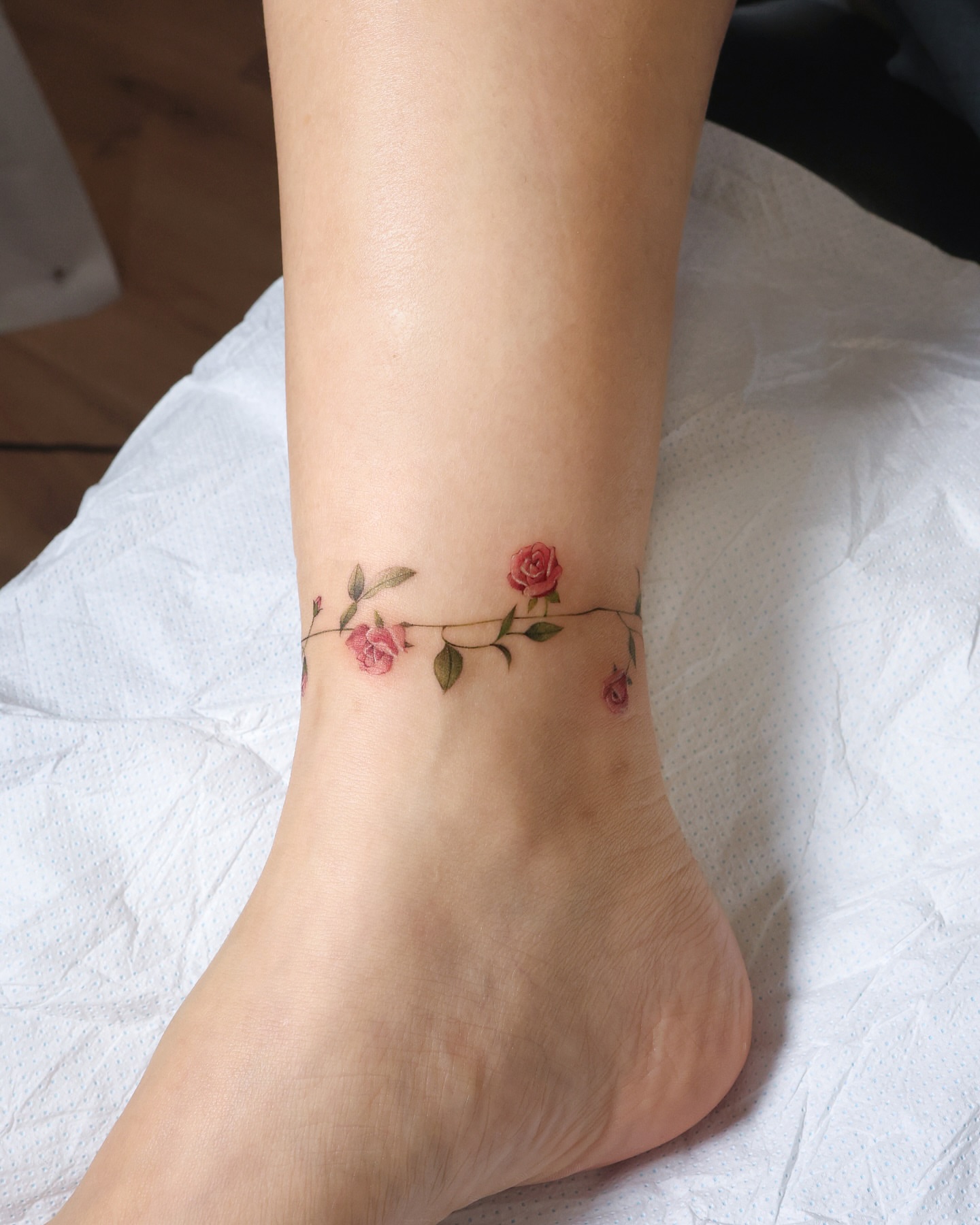 Tattoo by @sozil_tattoo — fine_line