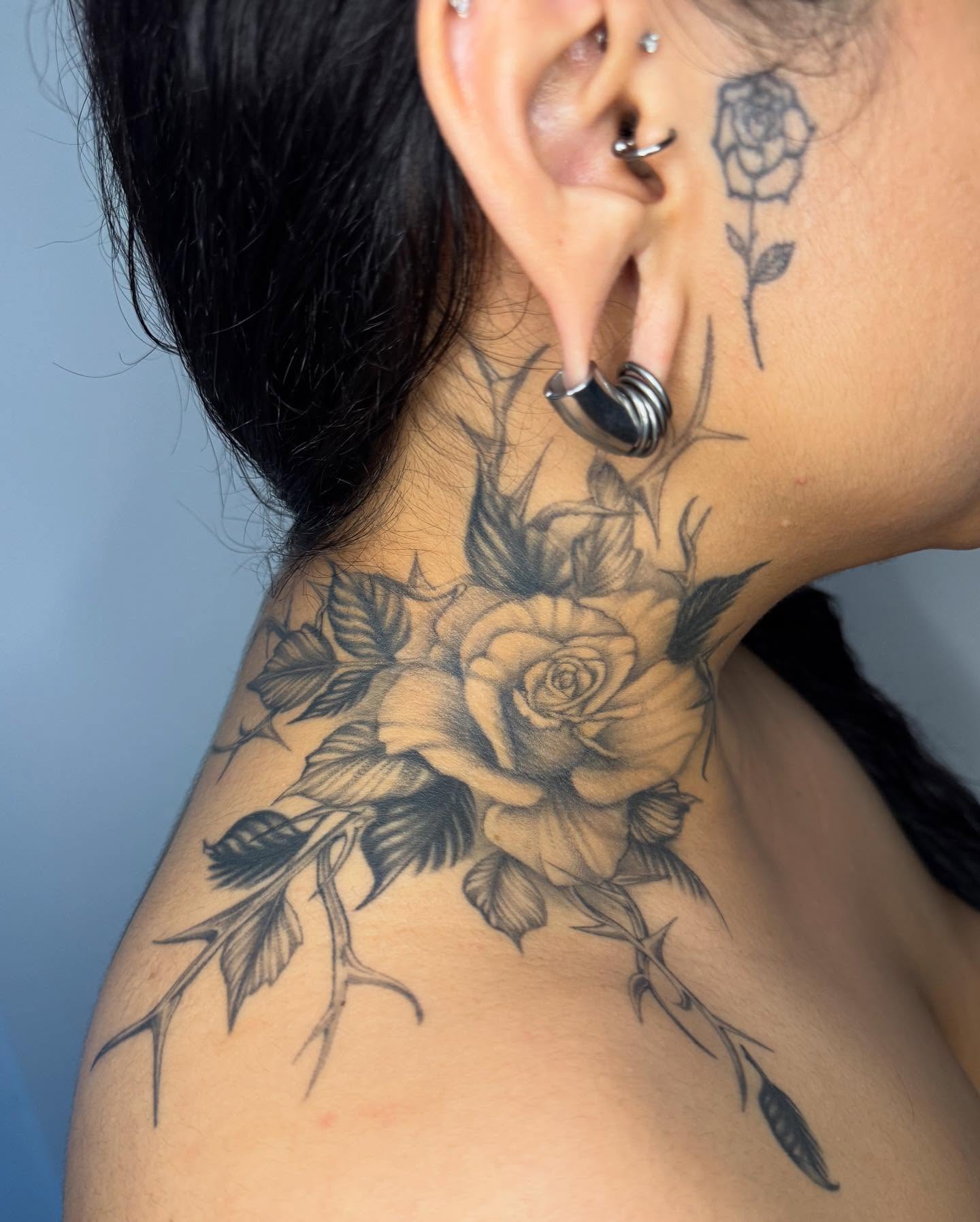 Roses realism tattoo on the shoulder by Austin Tattoo Artist, Austin, Texas