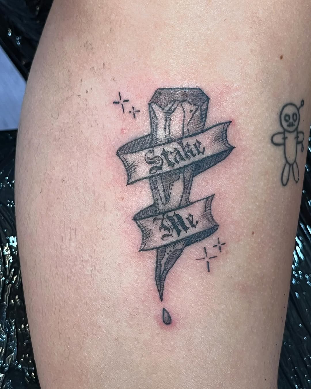 Dagger with banner tattoo on the thigh by ❦julia