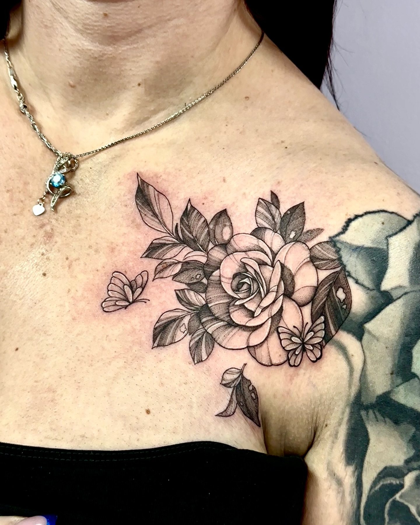 Tattoo by @d.ismailovink — black_and_grey