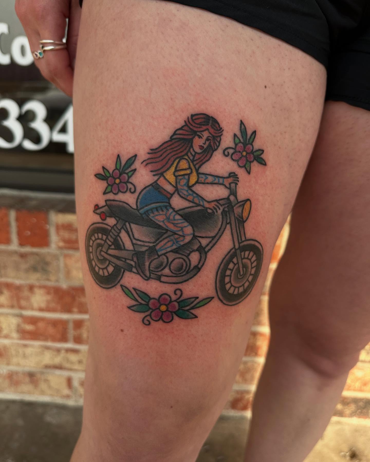 Tattoo by @whitneycreeptattoos โ american_traditional