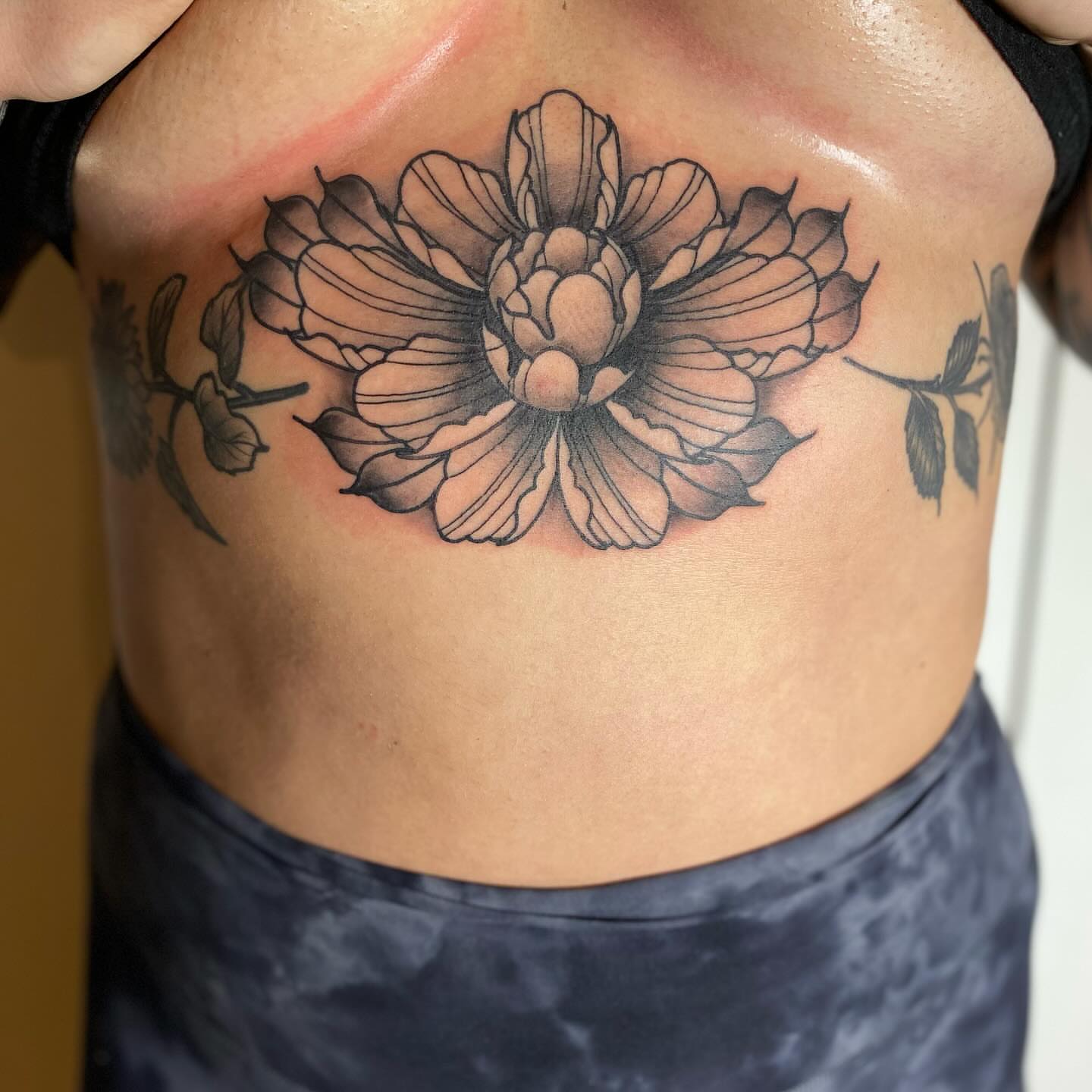 Tattoo by @thestraytats — black_and_grey