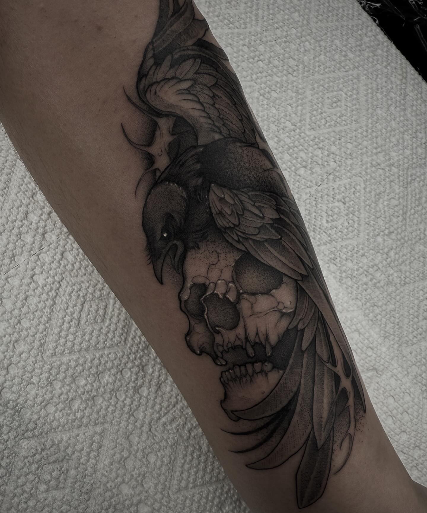 Tattoo by @cattblacktattoo β black_and_grey, realism