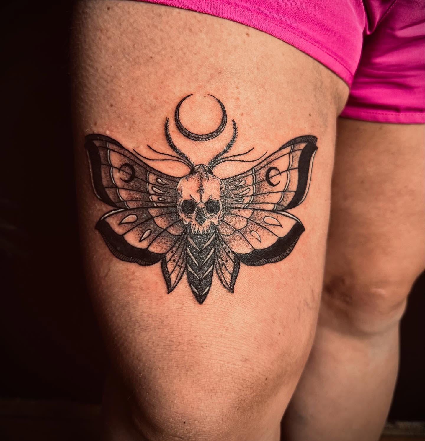 Tattoo by @tattoos_by_johnd — black_and_grey, geometric