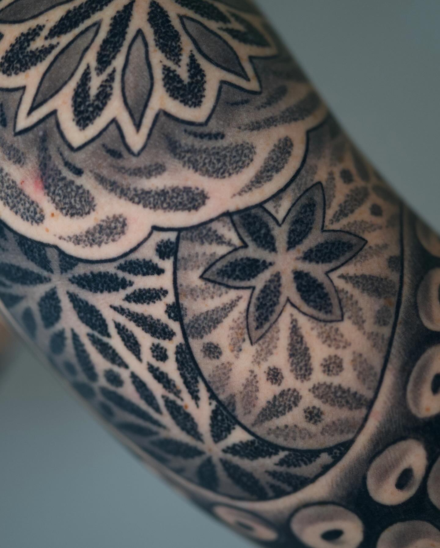 Tattoo by @ericharetattoo — dotwork