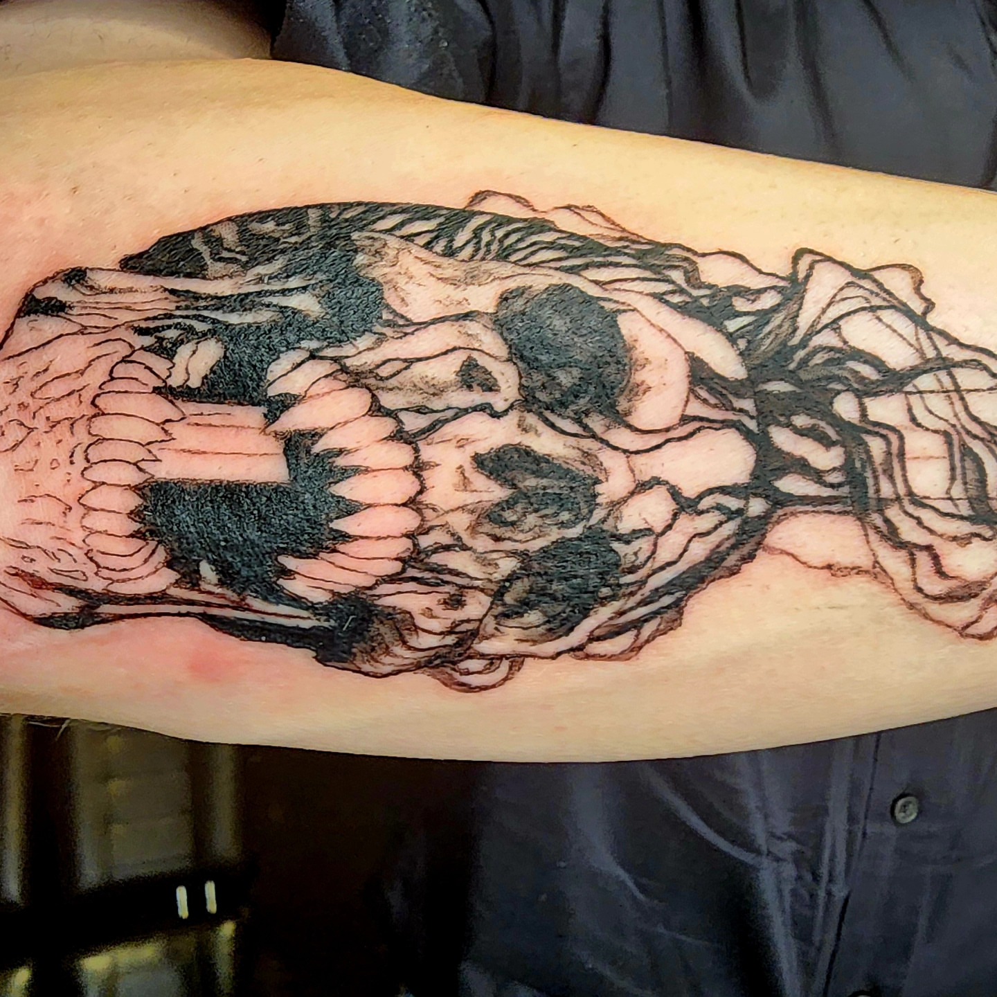 Tattoo by @soleilantoinette — black_and_grey