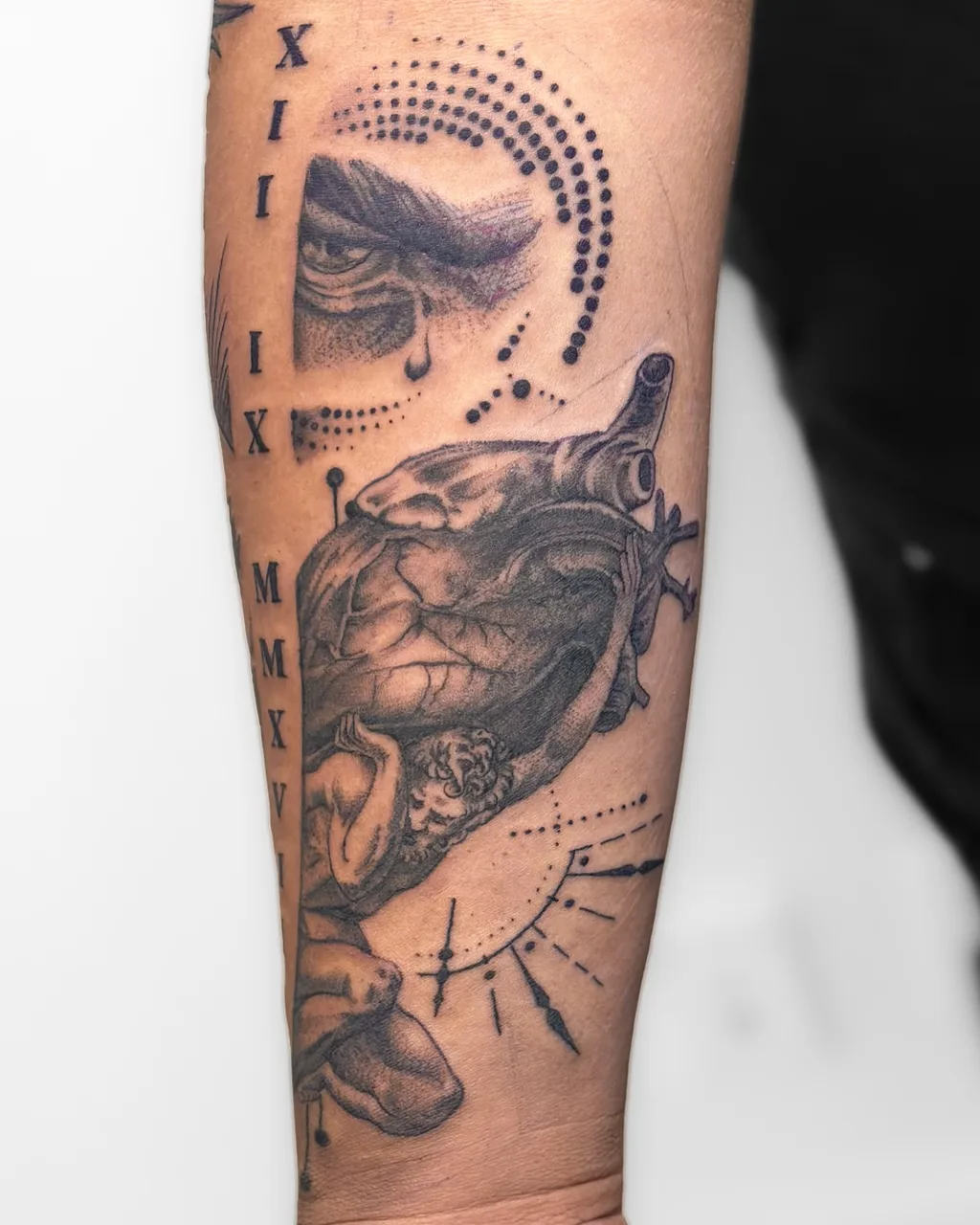 Tattoo by @jcharlescabral — dotwork, realism