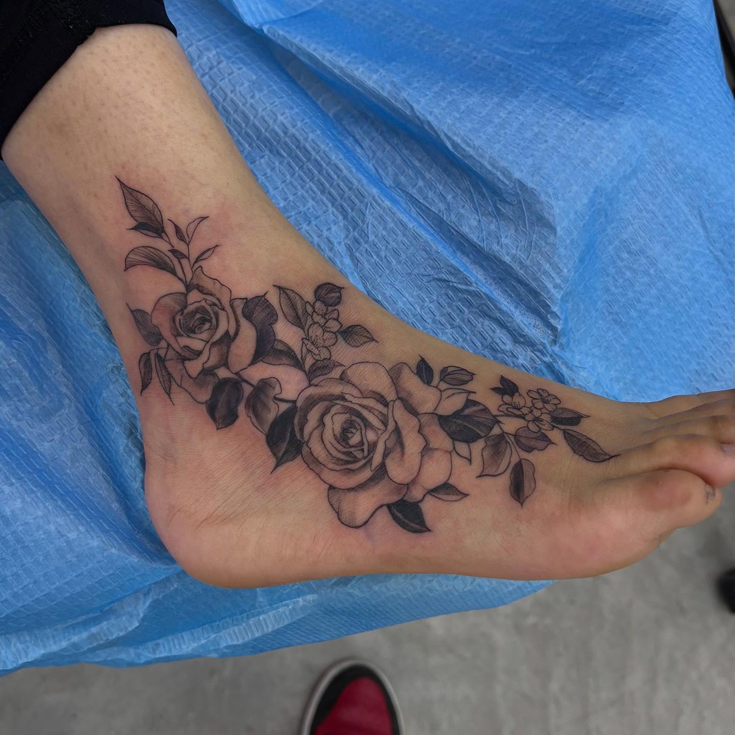 Tattoo by @inkbyisa_ — black_and_grey