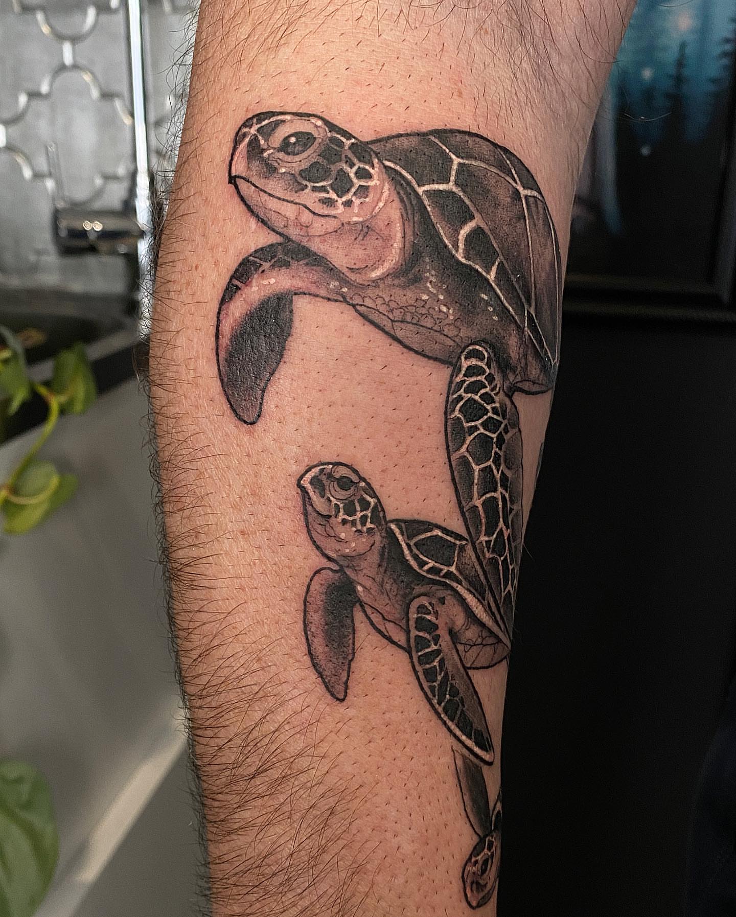 Tattoo by @samilouisetattoos — realism, black_and_grey