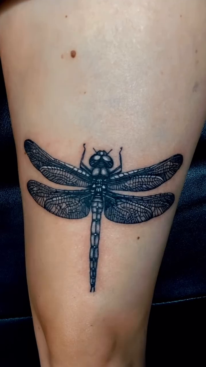 Tattoo by @emprintedd β black_and_grey, realism