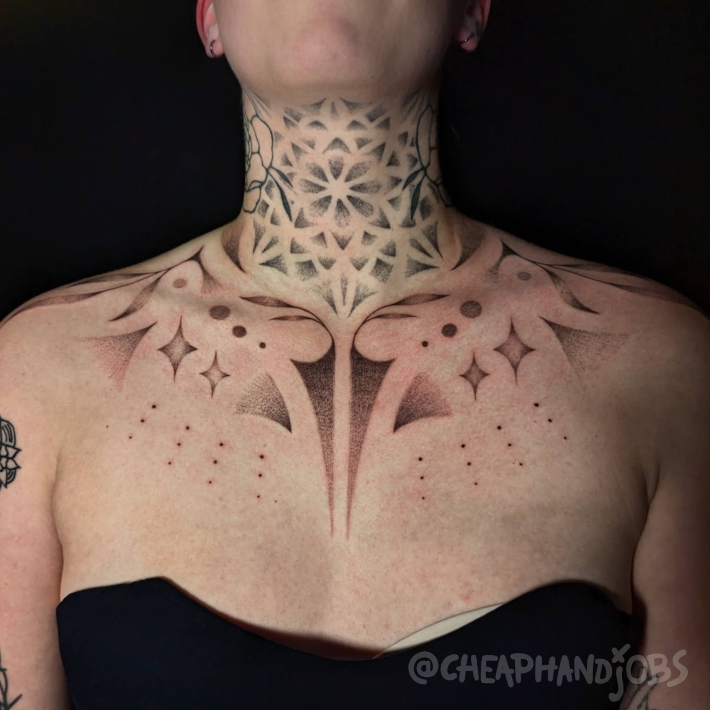Geometric pattern geometric tattoo on the neck by @cheaphandjobs, Leipzig, Germany