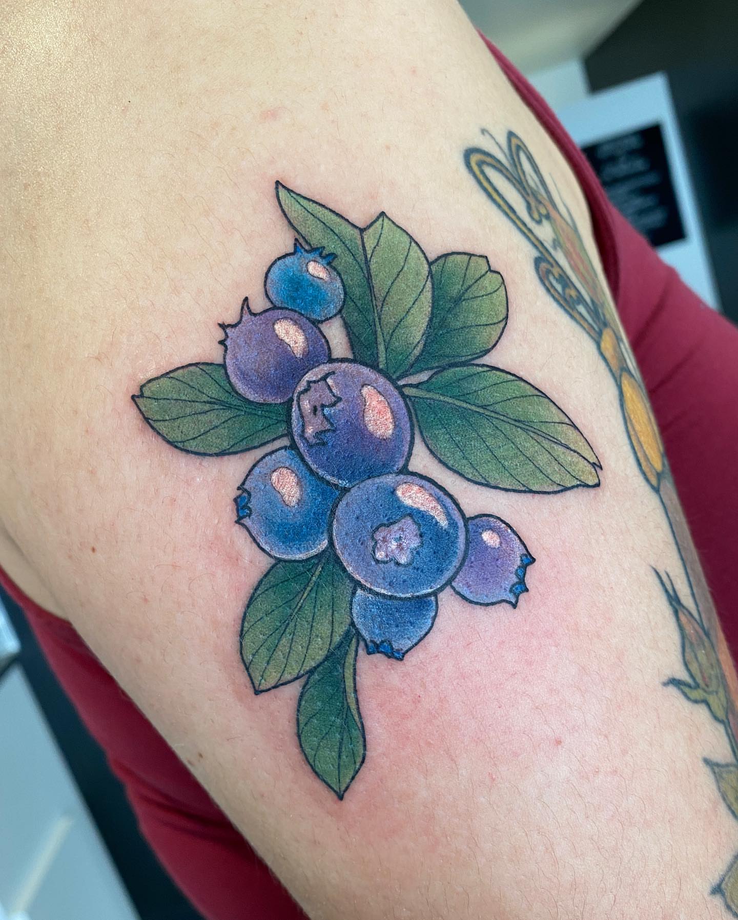 Tattoo by @samilouisetattoos — american_traditional