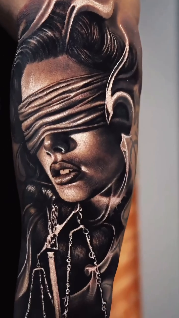Tattoo work at Summit Invitational 2026