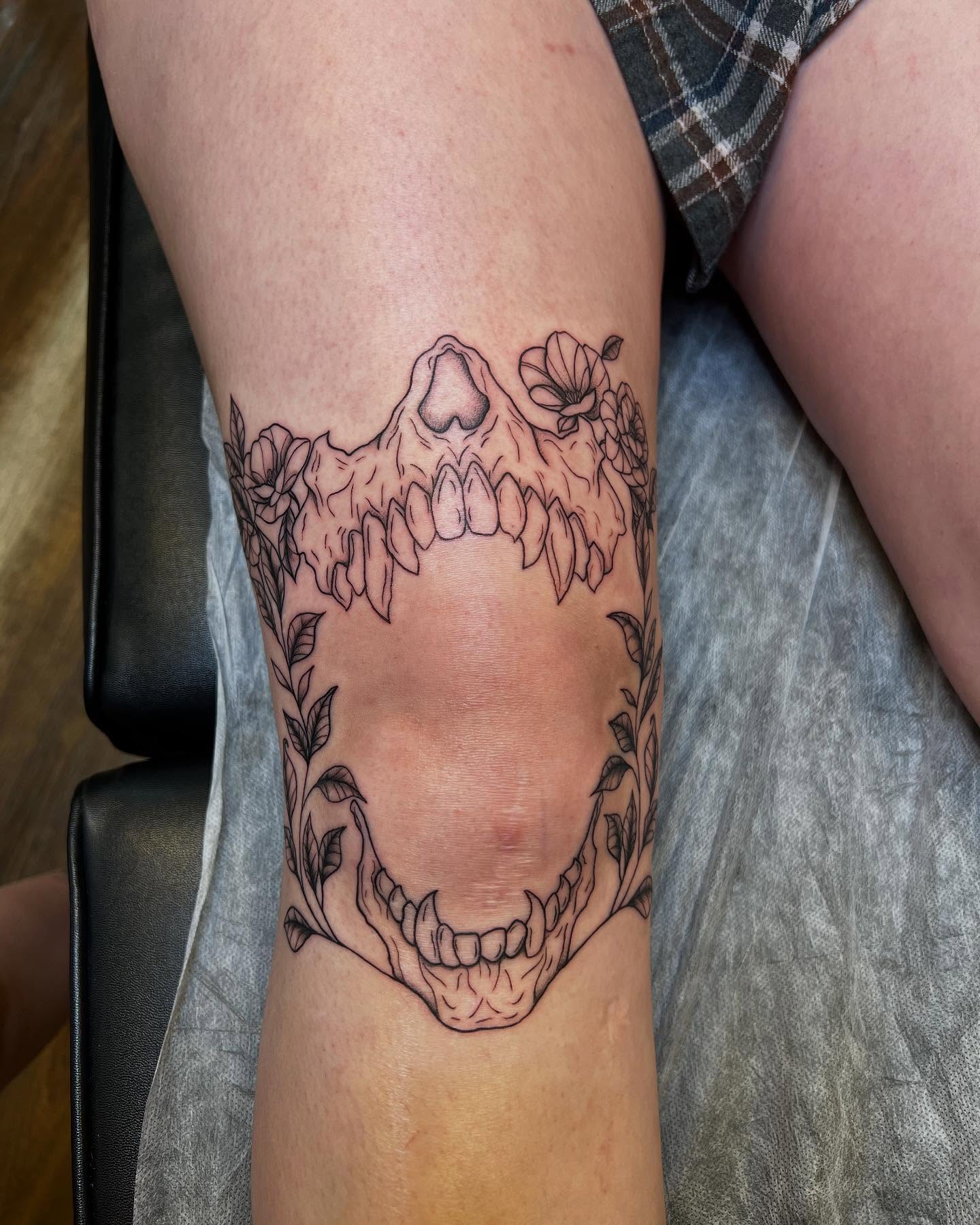 Tattoo by @izzyinktattoos_ — black_and_grey