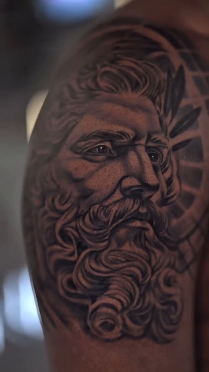 Tattoo by @yohandri_tat2 — realism, black_and_grey