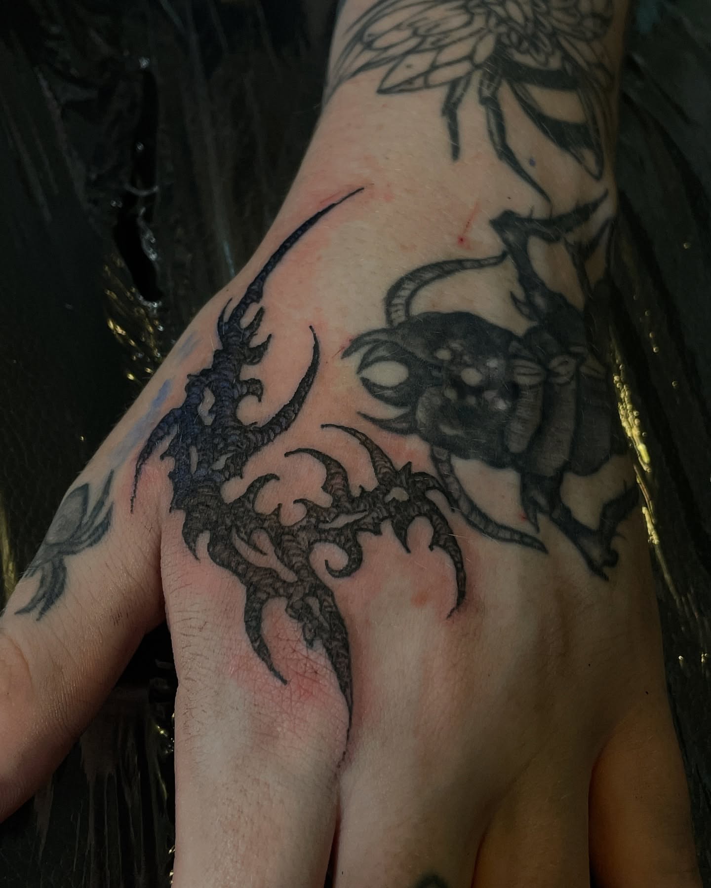 Scorpion black and grey tattoo on the forearm by ɴᴏᴍᴢ ᴅʏsᴇᴍʙᴏᴅɪᴍᴇɴᴛ