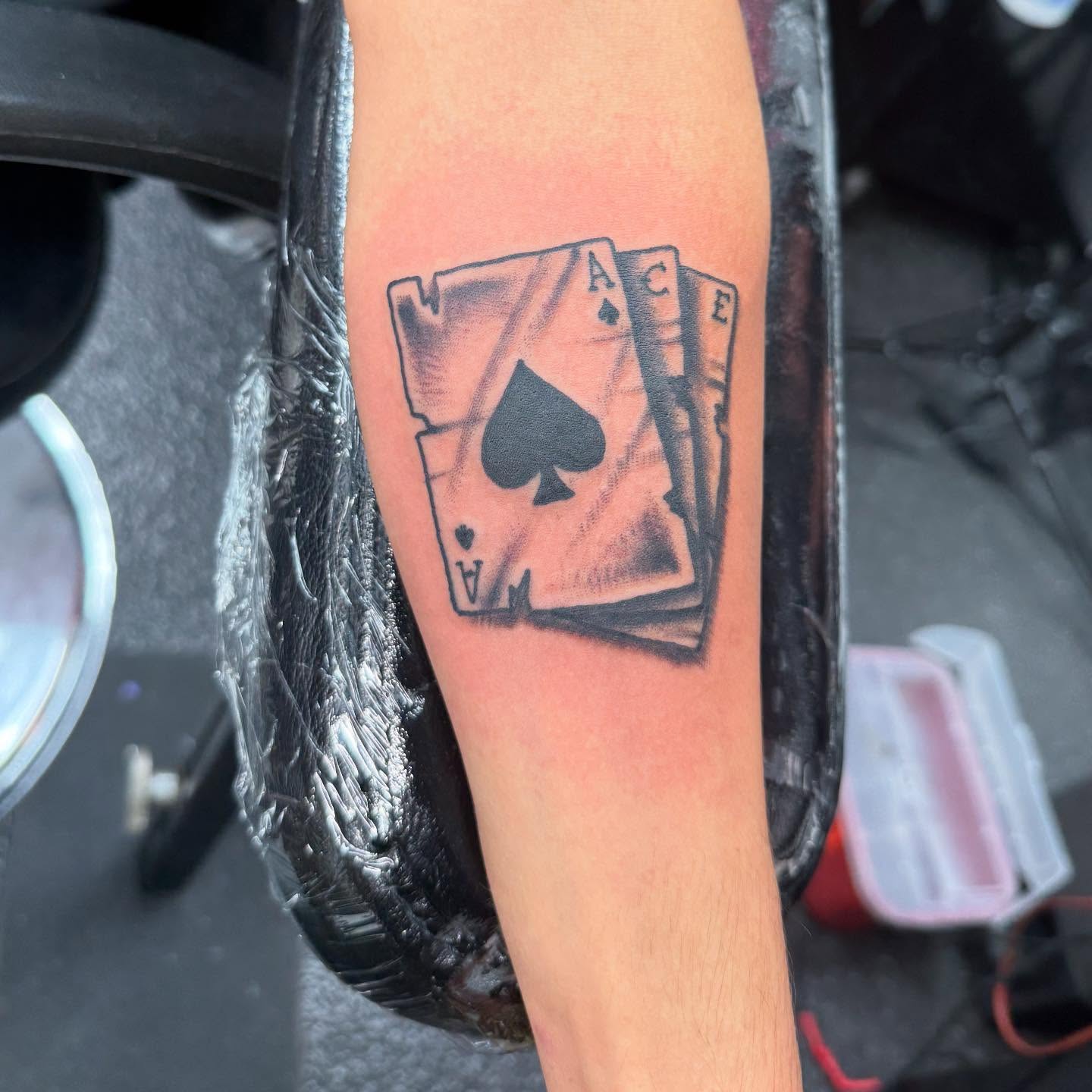 Tattoo by @seanhollandtat2 — black_and_grey