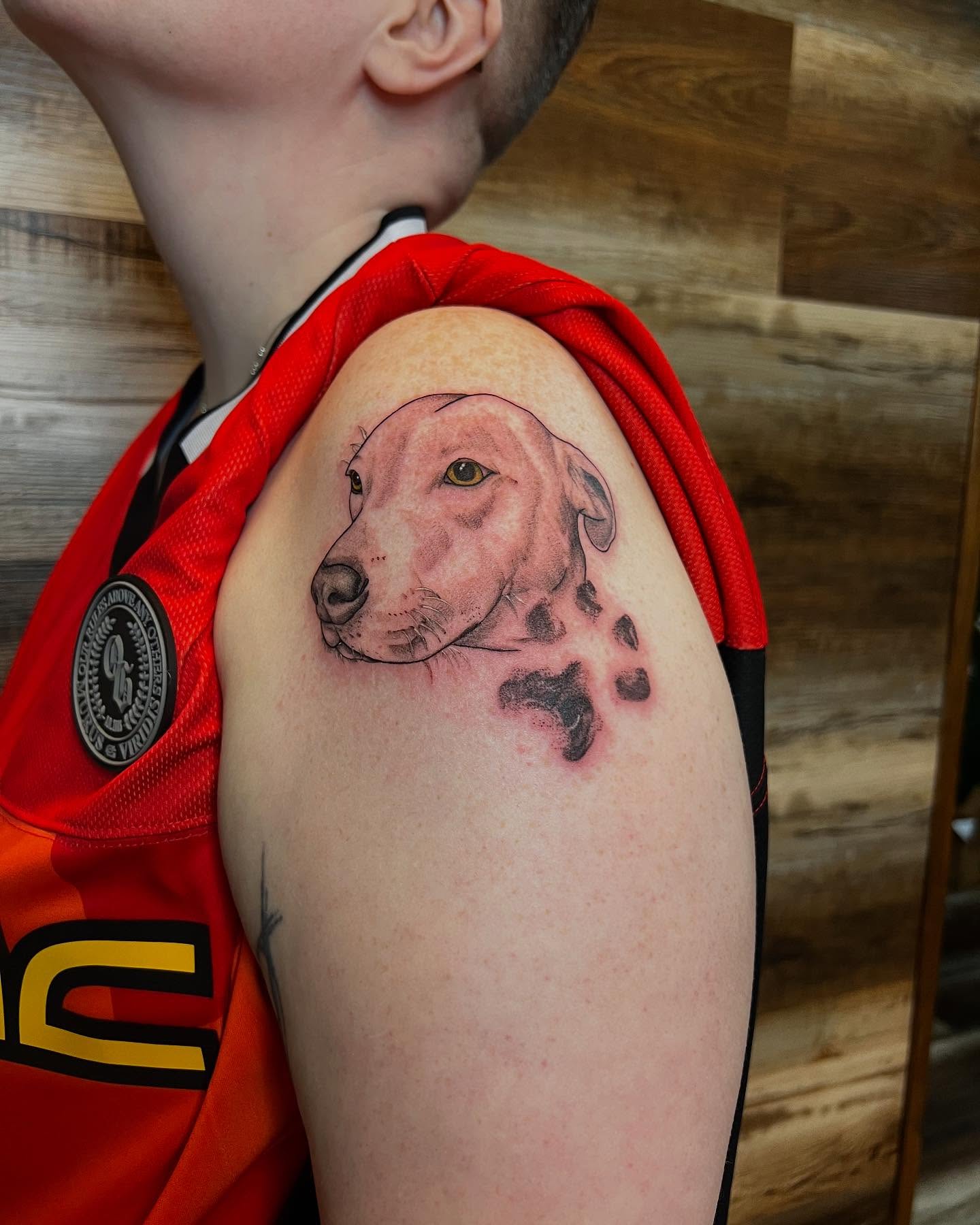 Tattoo by @izzyinktattoos_ — realism