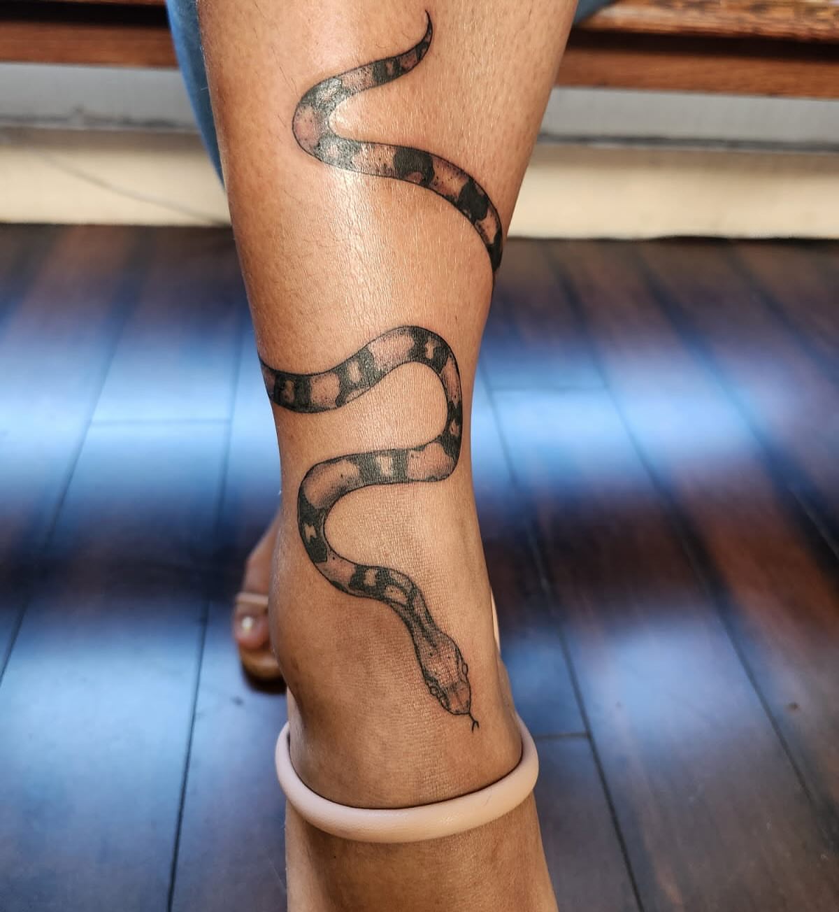 Tattoo by @oriotat2 — black_and_grey