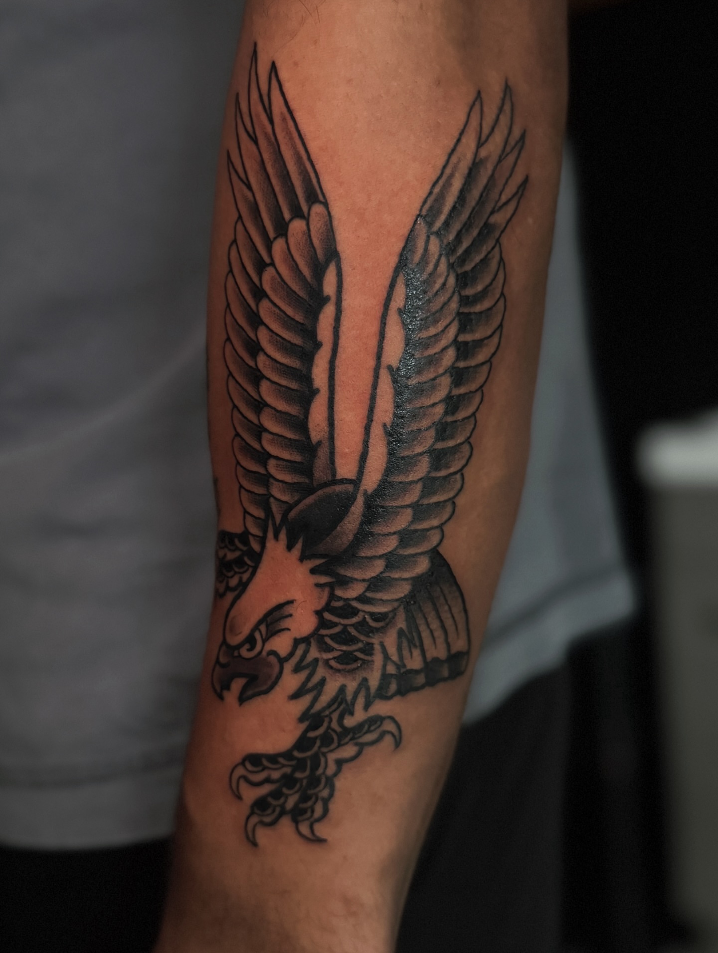 Eagle black and grey tattoo on the forearm by ๐๐๐๐พ๐ - (่พ็ๅ
)