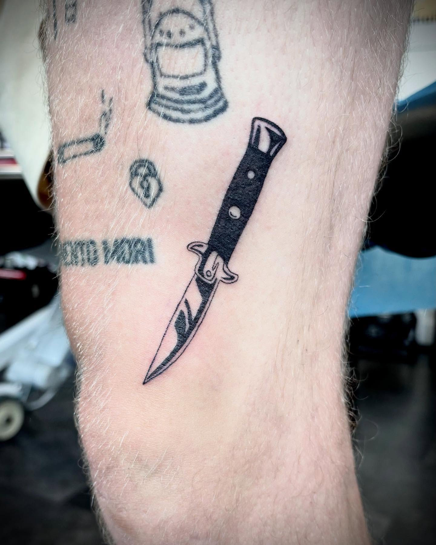 Tattoo by @persephoneink_ — black_and_grey