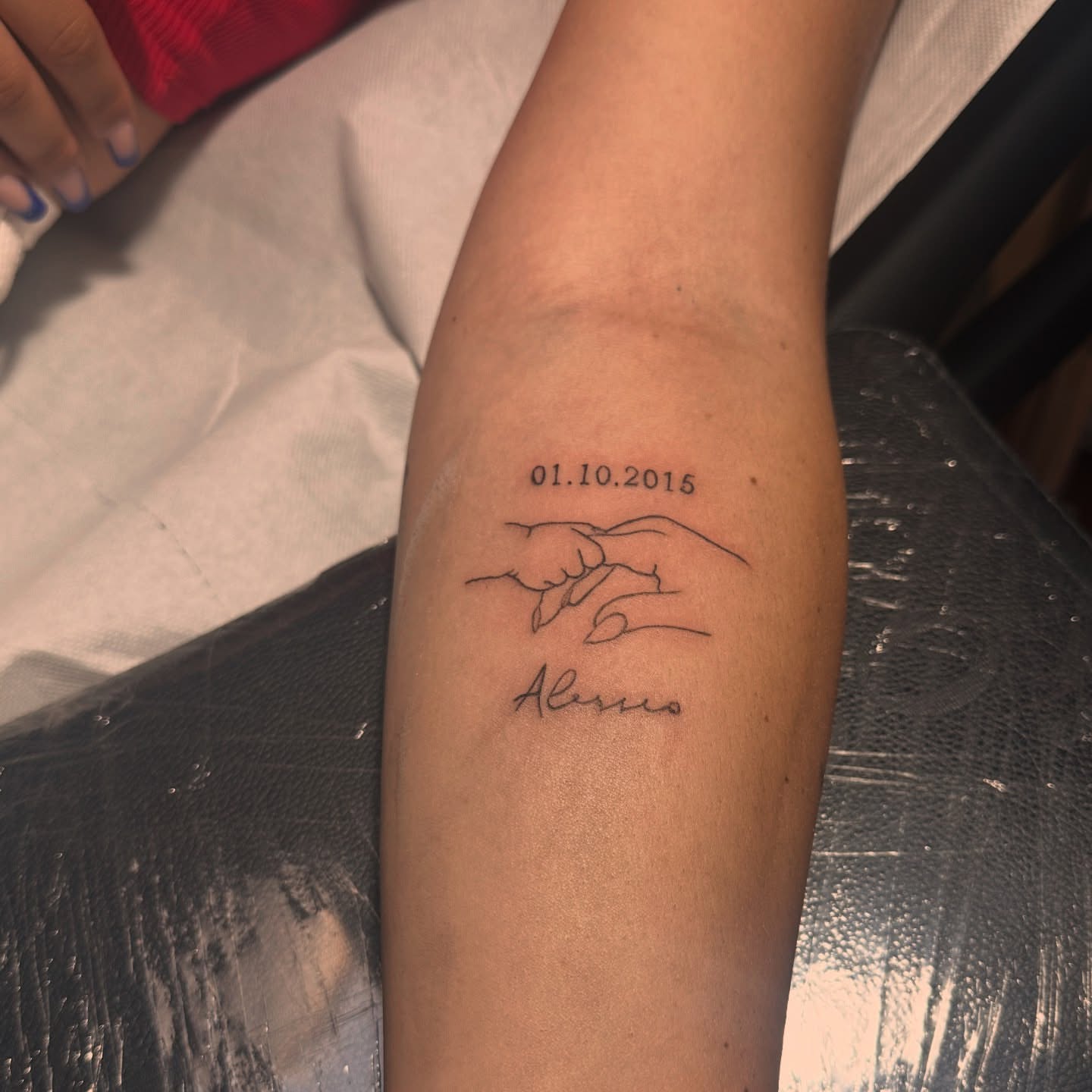Tattoo by @_therosetattoo_ — fine_line