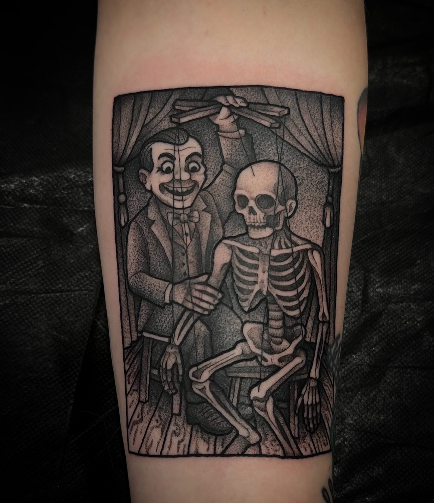 Tattoo by @jymicalkins — black_and_grey