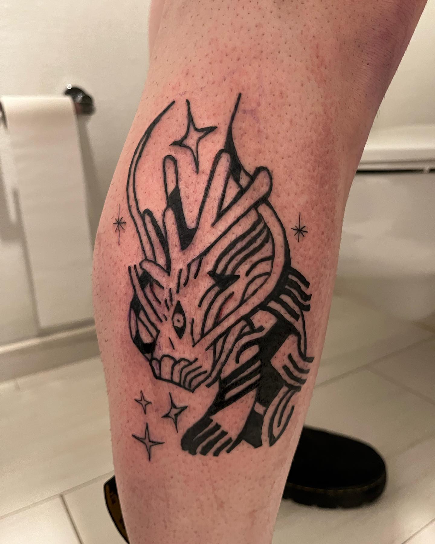 Tattoo by @birdfingers — black_and_grey