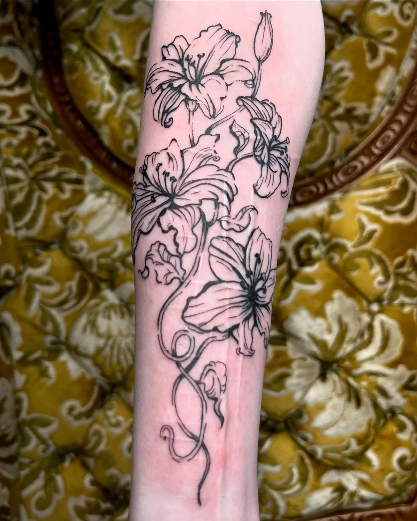 Tattoo by @rat_tattooille — black_and_grey