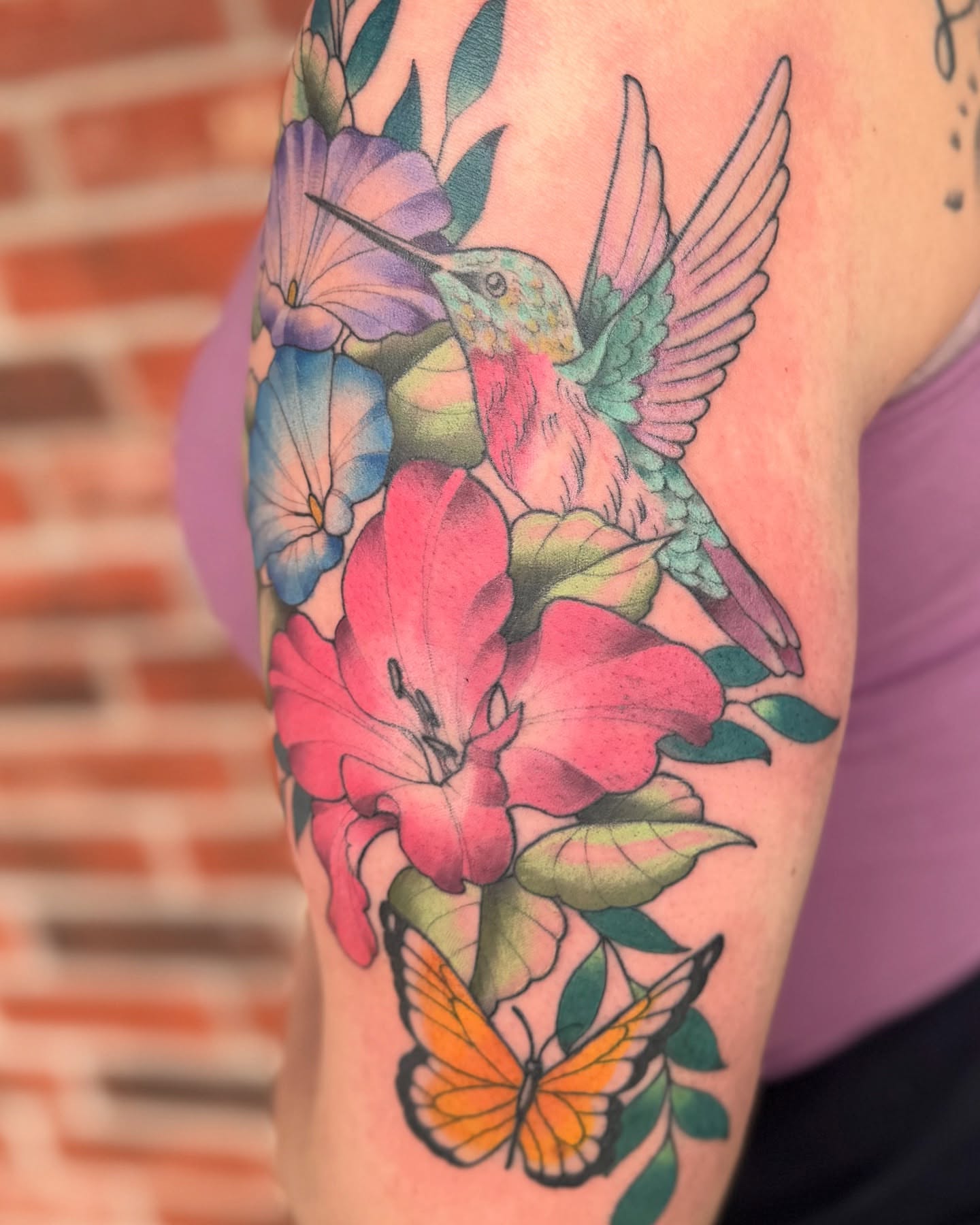 Tattoo by @tattoosbybella — realism, new_school