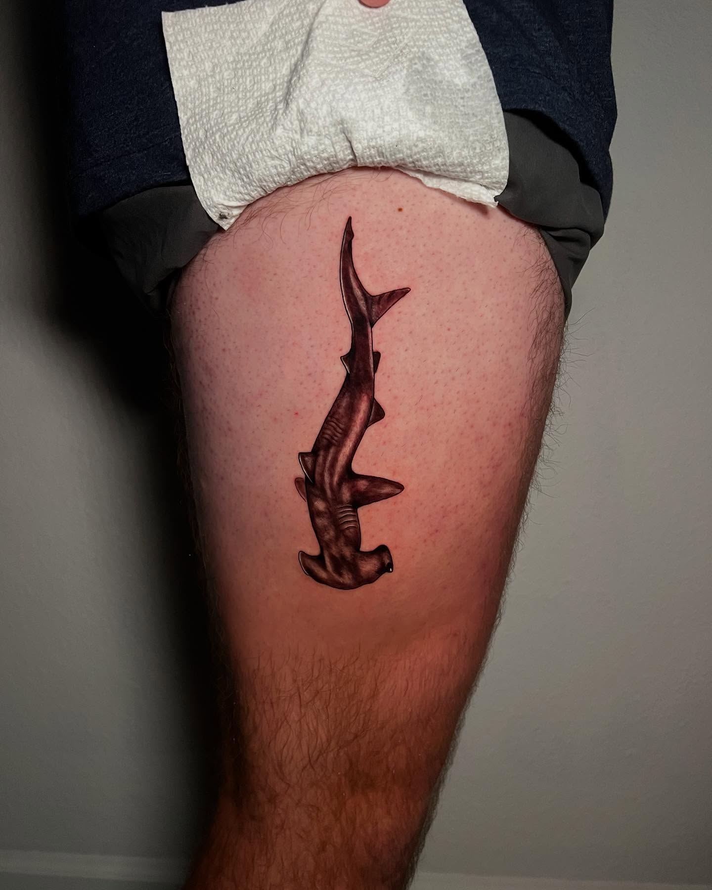 Hammerhead shark realism tattoo on the thigh by Élexus Foster