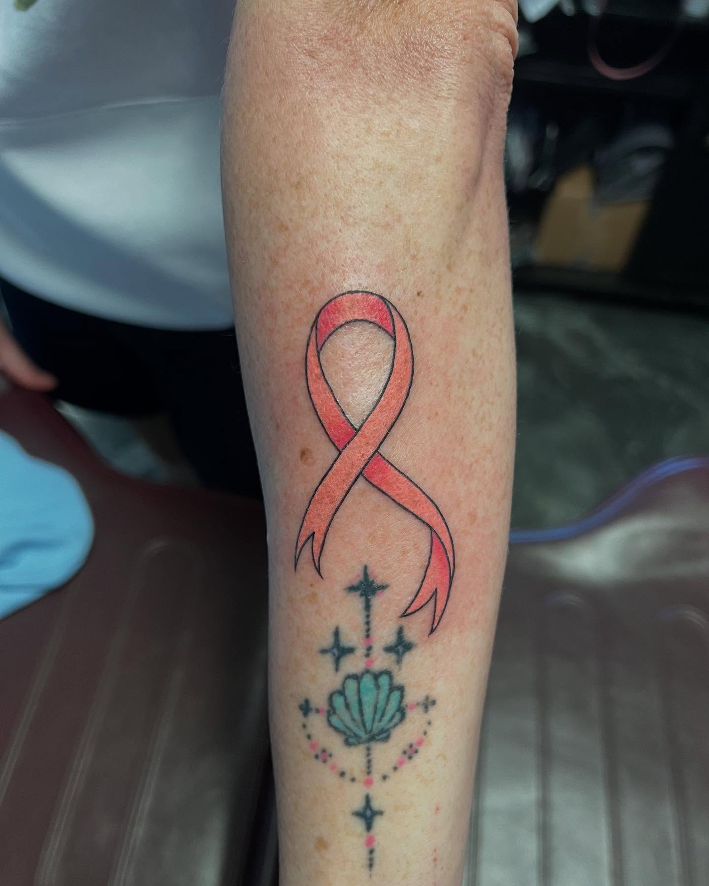 Tattoo by @elexus_tattoos — dotwork