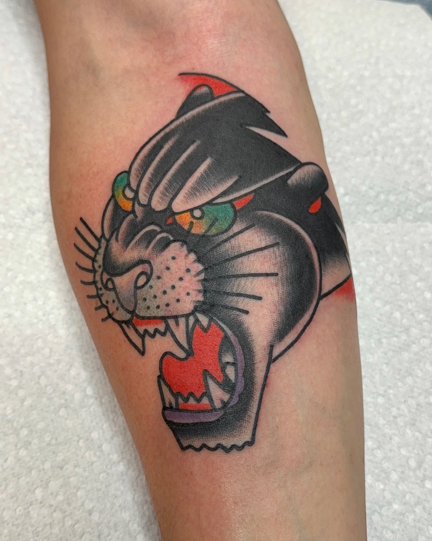 Tattoo by @sailorzactattoos β american_traditional