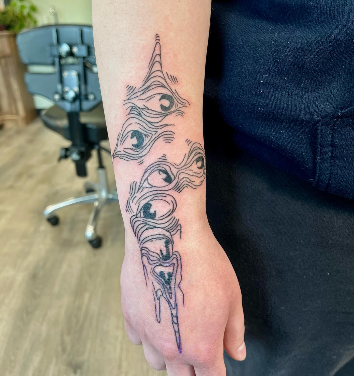 Tattoo by @rachelw.tattoo — black_and_grey