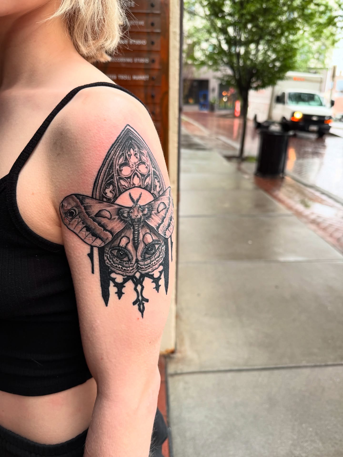 Tattoo by @db_atlas — black_and_grey, geometric