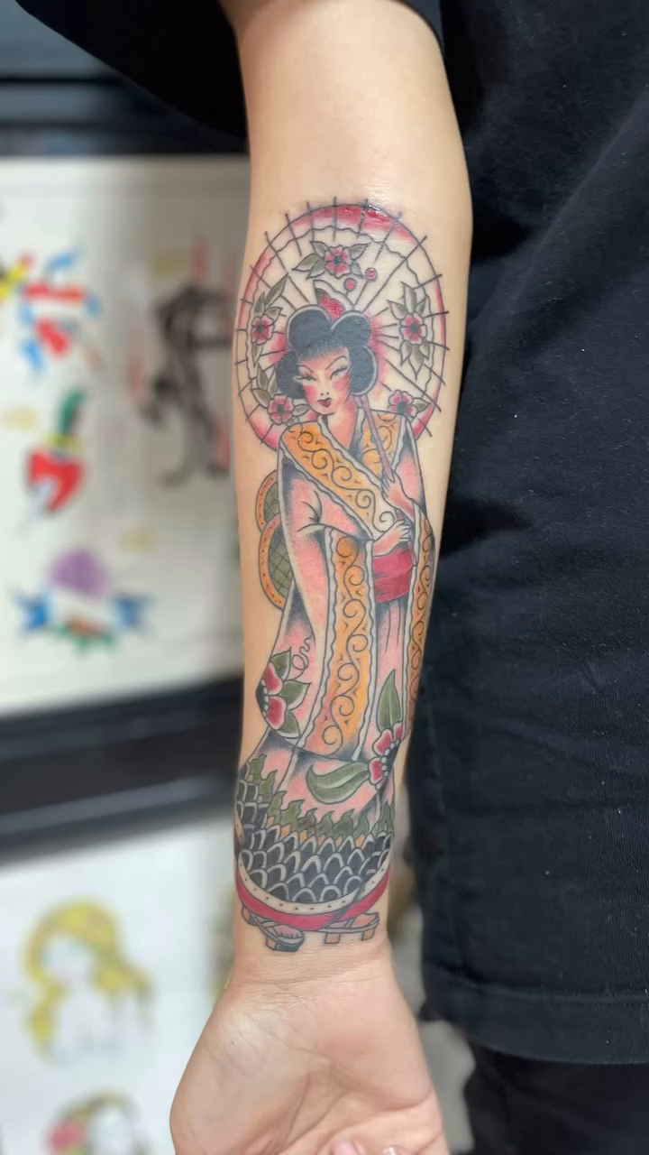 Woman with dragon and snake japanese irezumi tattoo by Artist Clayco rikky