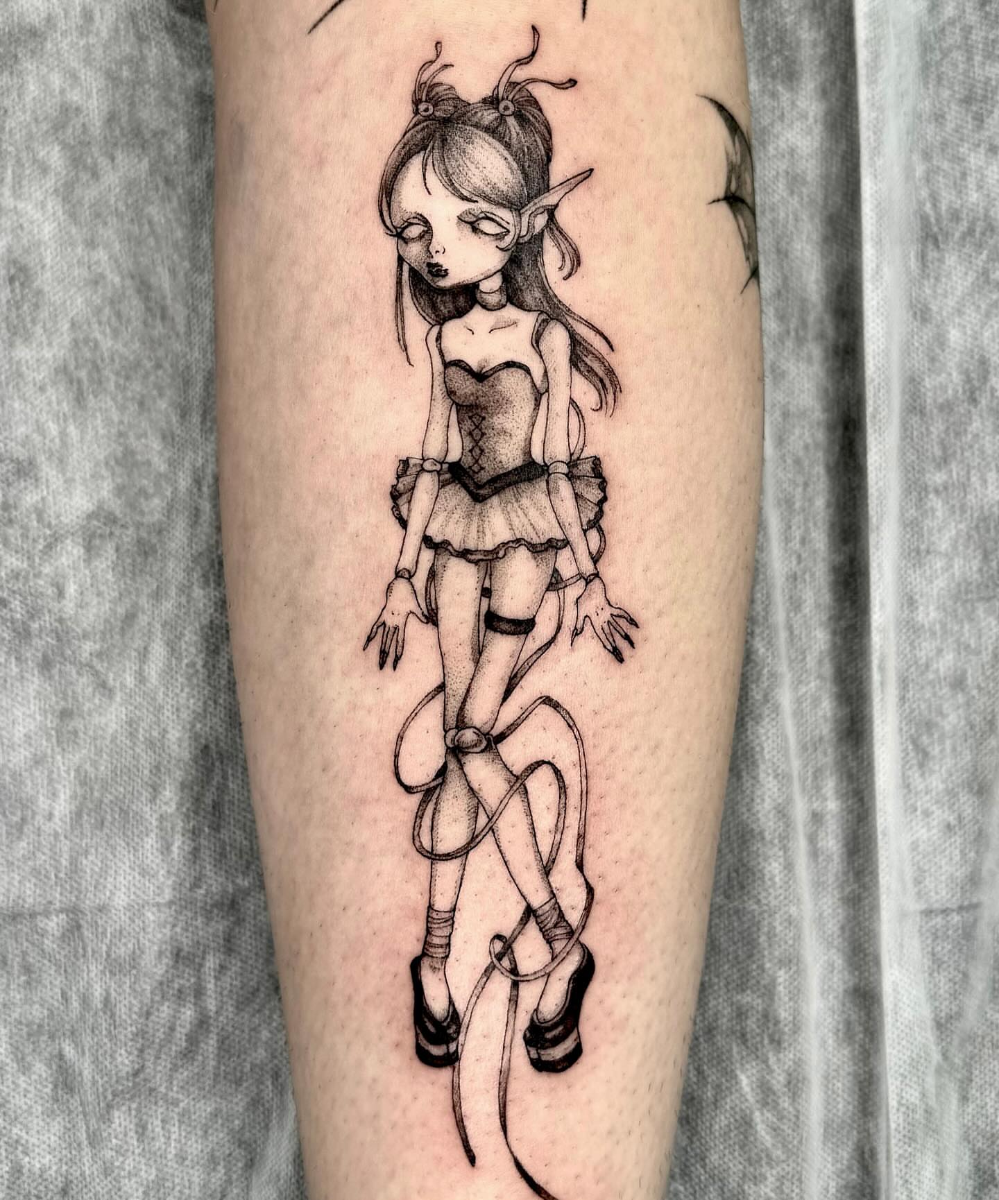 Tattoo by @deadgirlnextdoor — black_and_grey, dotwork