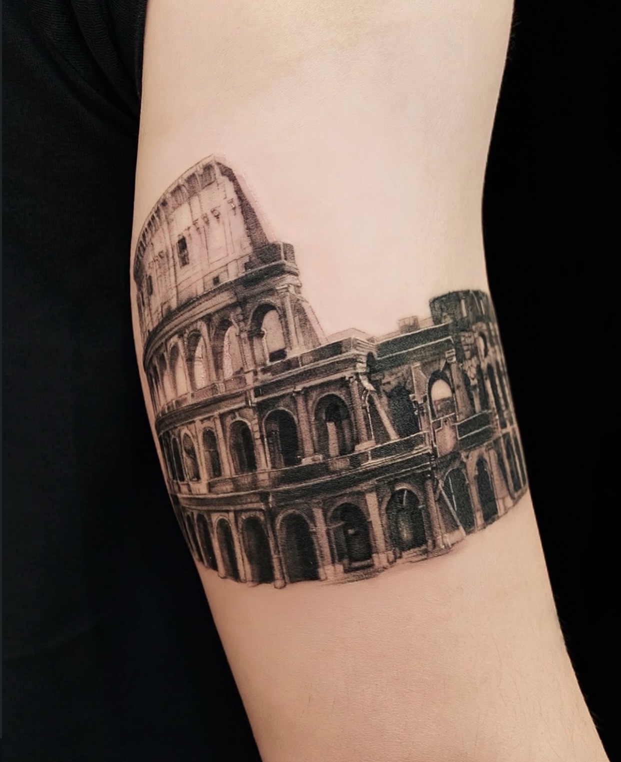 Colosseum realism tattoo on the forearm by Gen Li