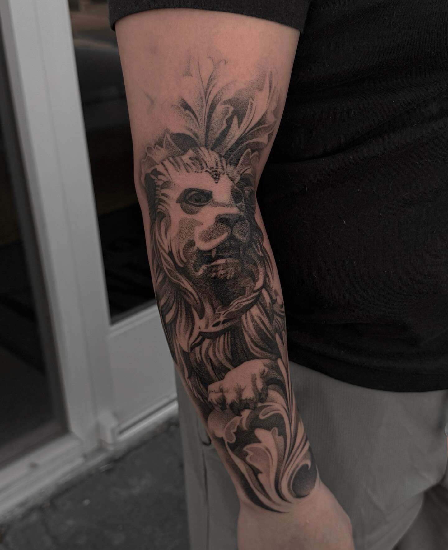 Lion dotwork tattoo on the forearm by sacramento tattoo CA